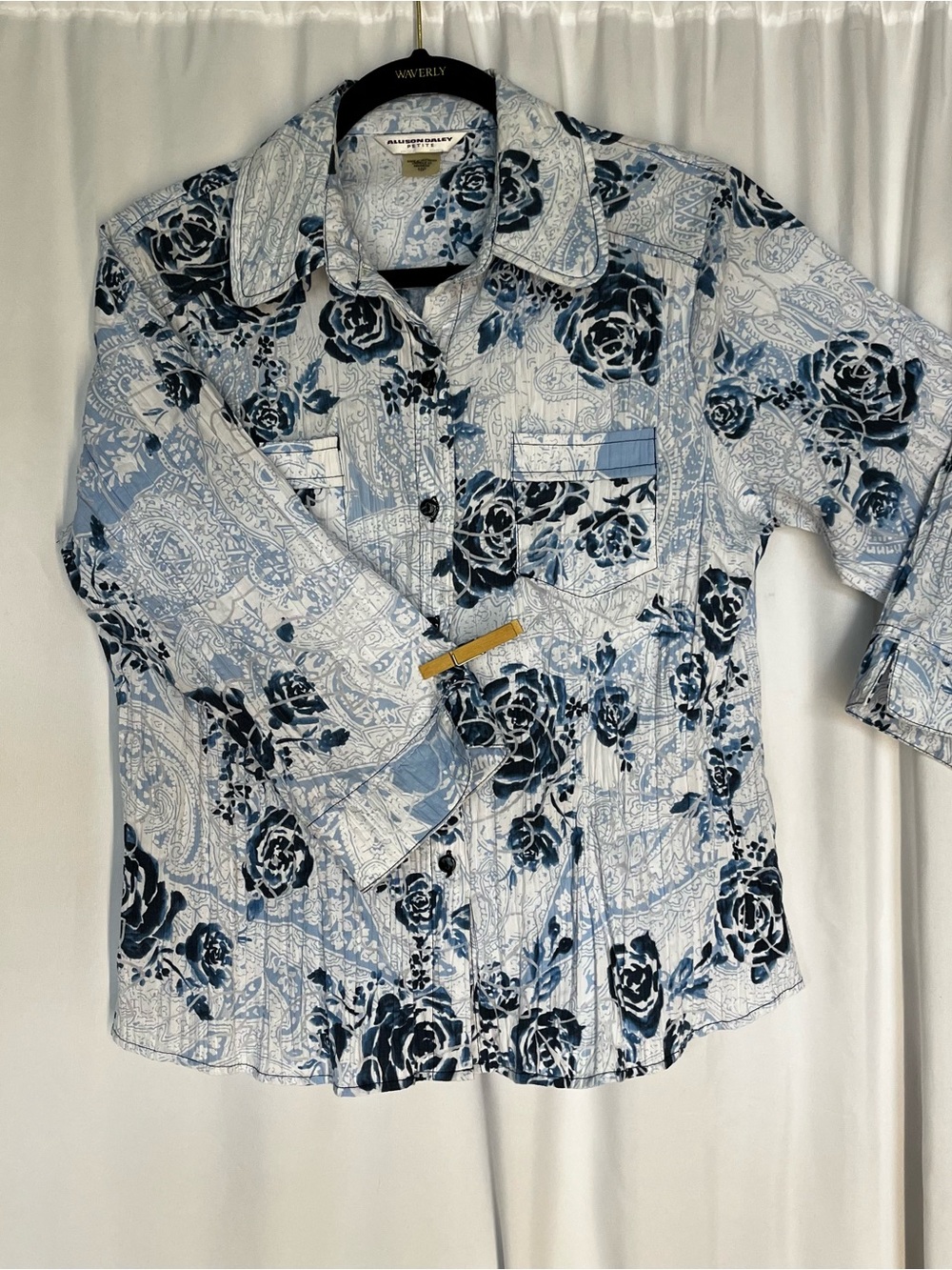 Allison Daley Blue & White Floral Button-Down Shirt